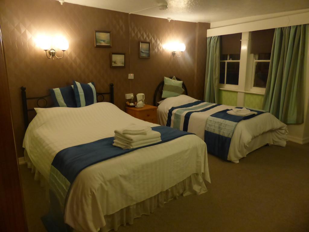 Kings Arms Hotel Penryn Dış mekan fotoğraf