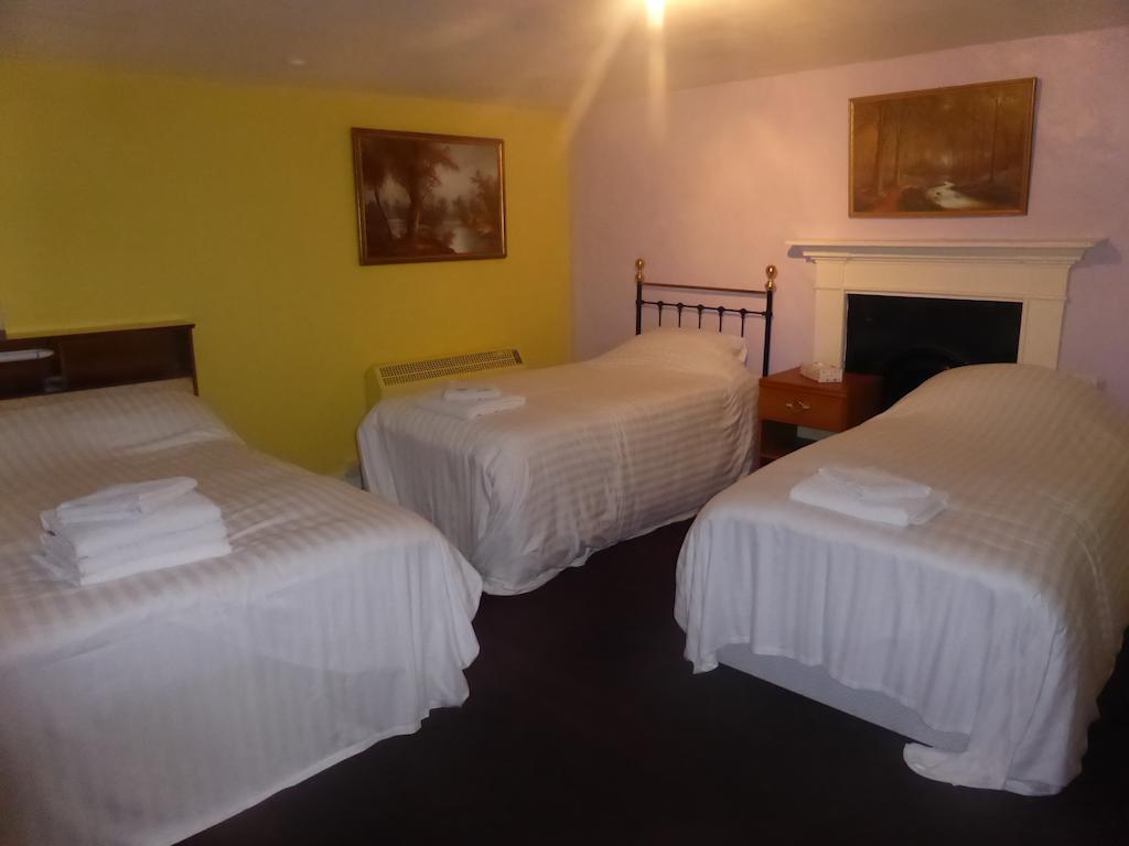 Kings Arms Hotel Penryn Dış mekan fotoğraf